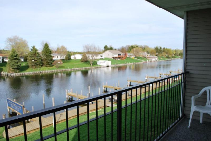 Fleetwood Inn Suites Cheboygan Buitenkant foto